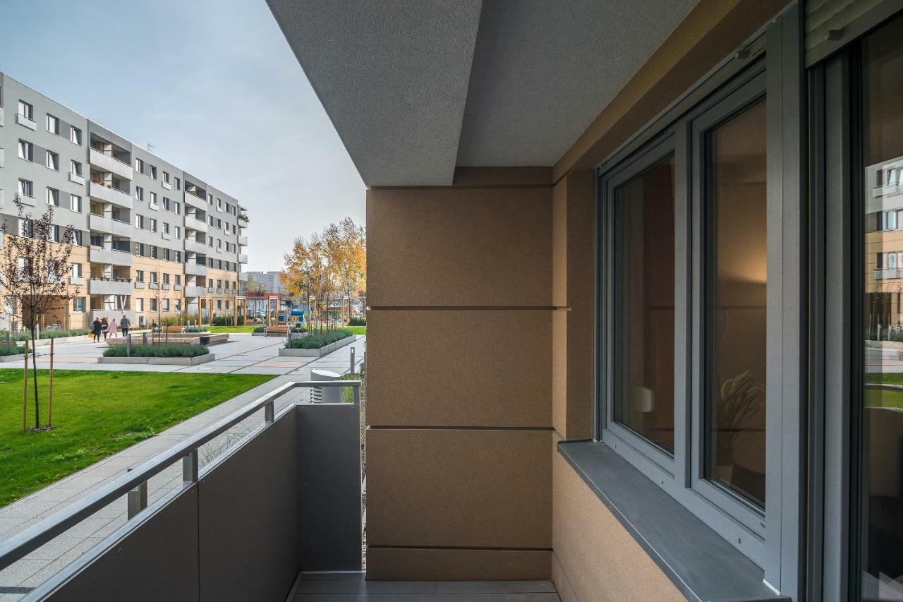 Exclusive Apartments Teczowa With Underground Parking By Noclegi Renters วรอตซวาฟ ภายนอก รูปภาพ