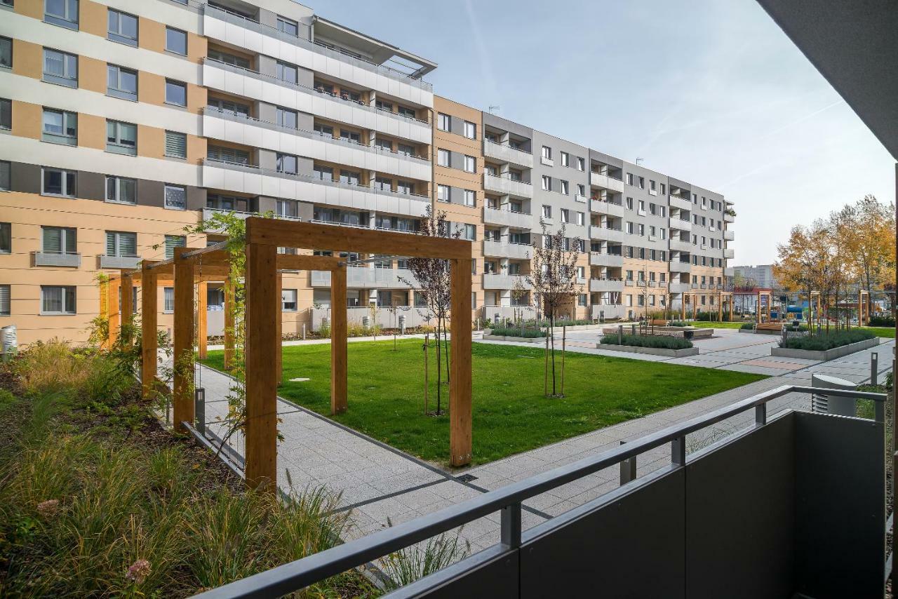 Exclusive Apartments Teczowa With Underground Parking By Noclegi Renters วรอตซวาฟ ภายนอก รูปภาพ